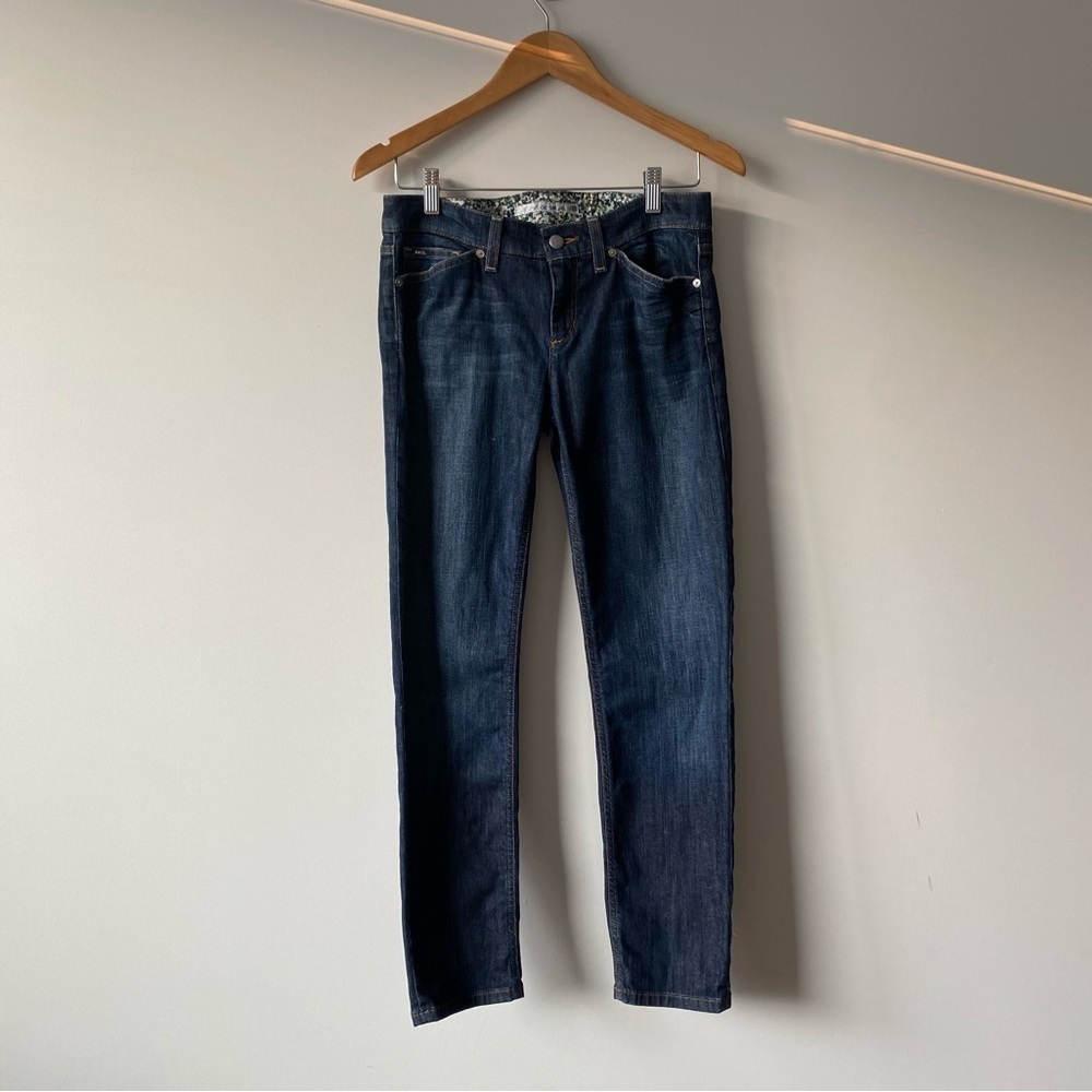 Joe’s Ankle Cigarette Jeans in Ashley W28